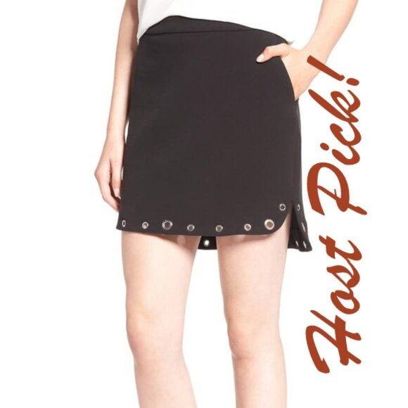 Trouvé Dresses & Skirts - Trouvé NEW Metal Grommet Hem High Low Side Slit SKIRT Black NWT Business 🎉HP🎉